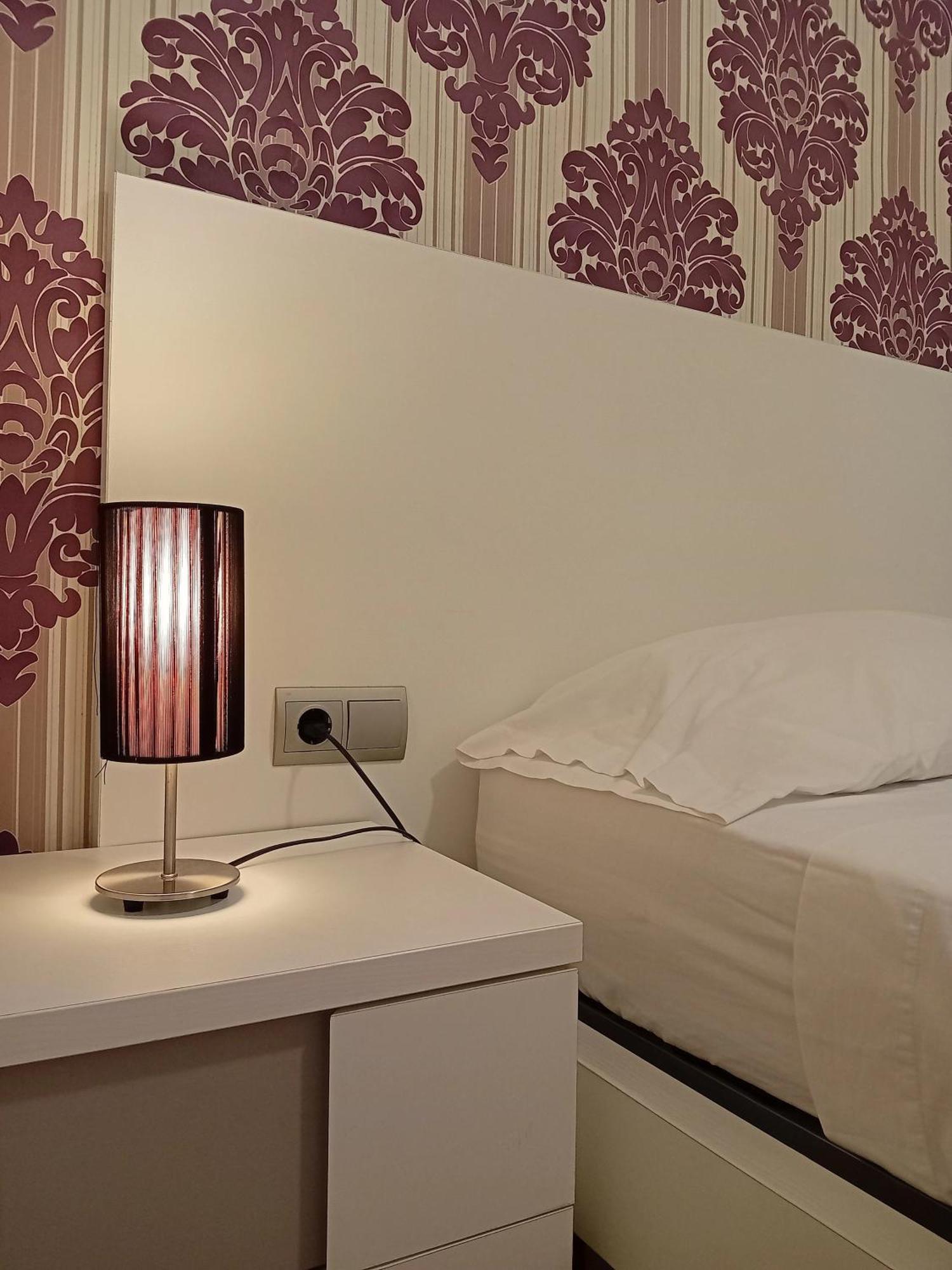 Amplio Apartamento Centro De Alicante Dış mekan fotoğraf