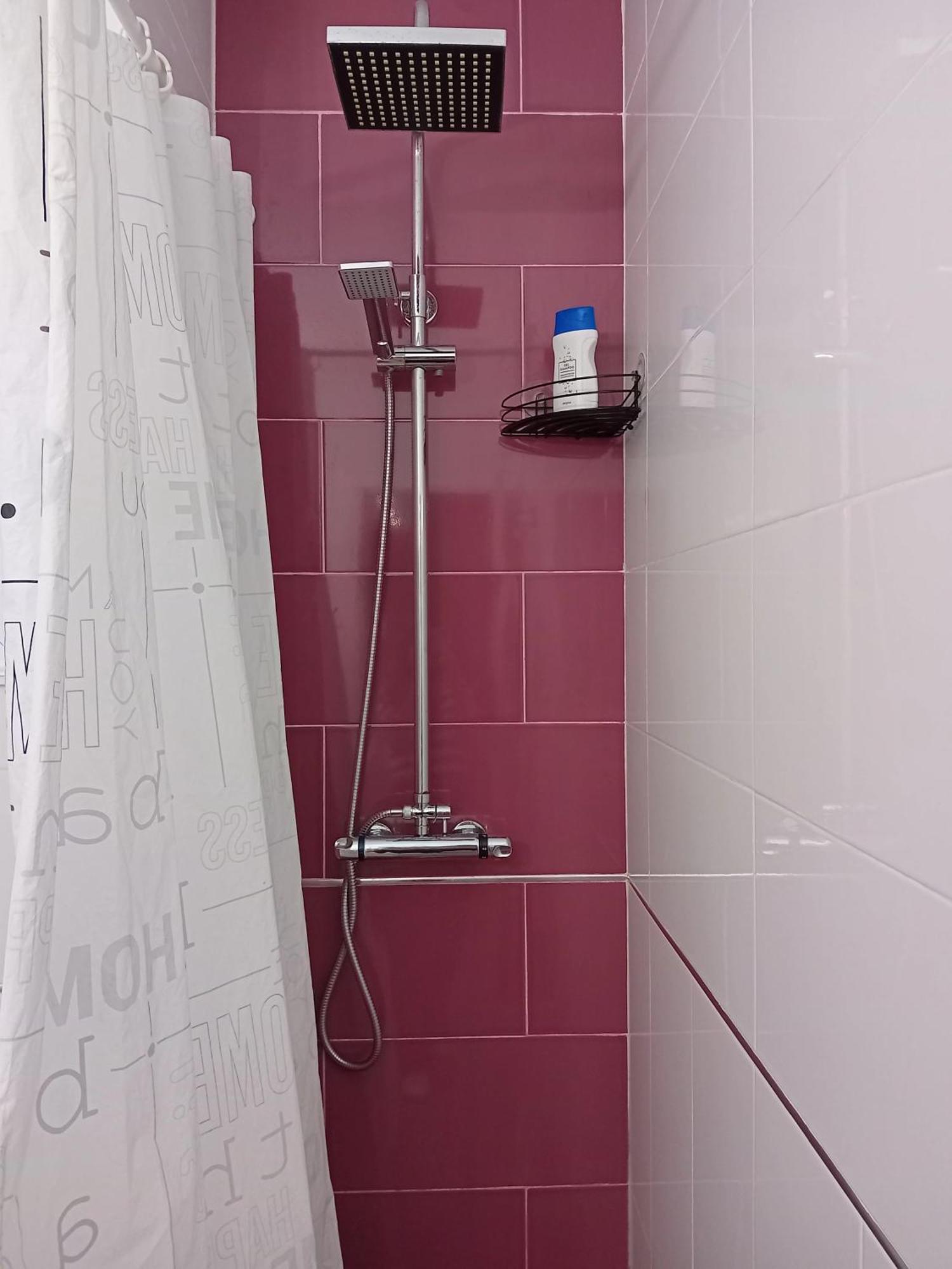 Amplio Apartamento Centro De Alicante Dış mekan fotoğraf