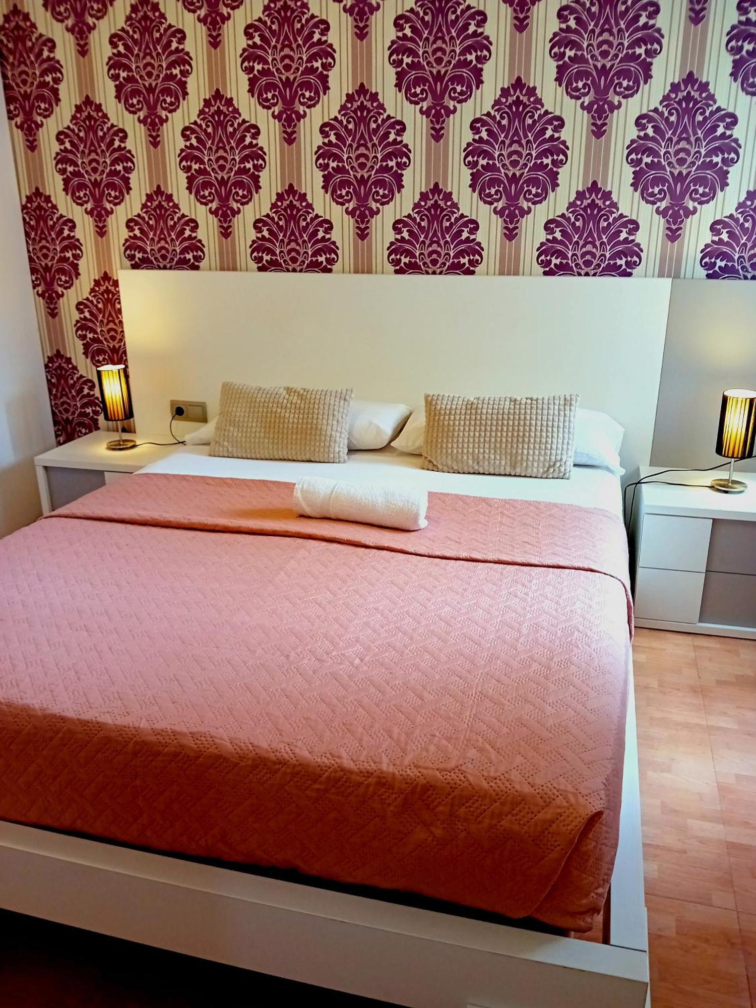 Amplio Apartamento Centro De Alicante Dış mekan fotoğraf