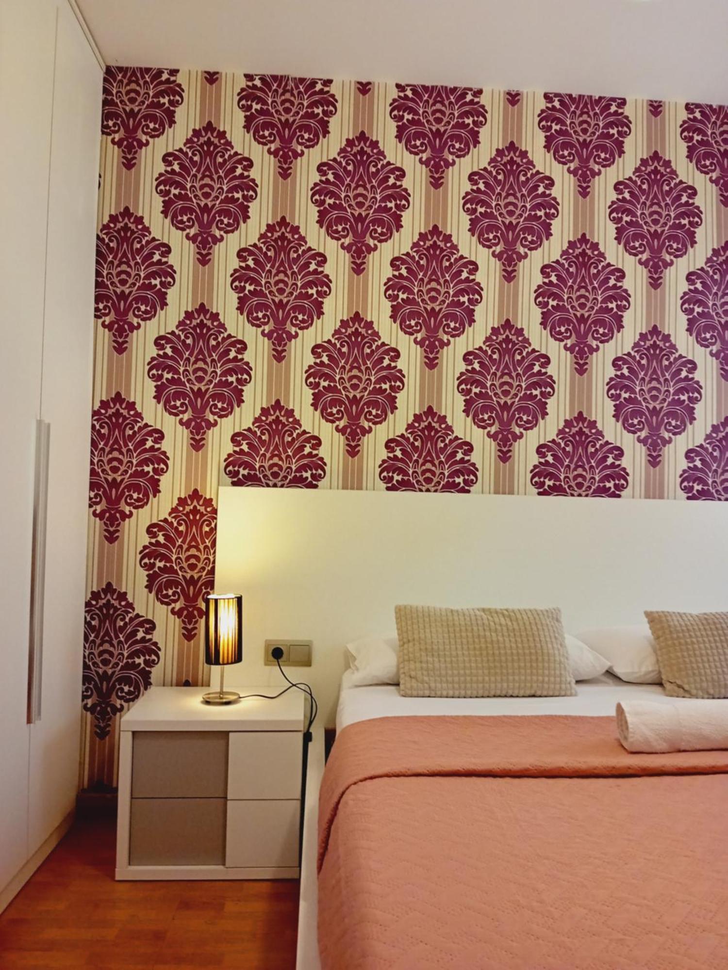 Amplio Apartamento Centro De Alicante Dış mekan fotoğraf